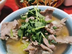 -冯烫烫跷脚牛肉·川菜小馆(武胜西街店)