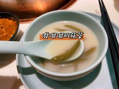 -洪氏嗨捞·猪肚鸡火锅(阳光天地店)
