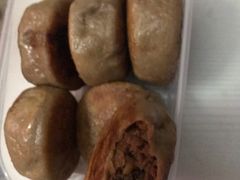 -清真吴记门钉肉饼·喜多利