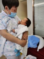 -海豚湾高端月子会所(黄浦店)