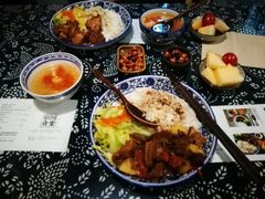 -蜗牛小馆醉乡民谣云南菜(惠新西里店)