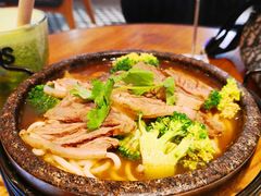 热石锅小牛排骨汤面-Moka Bros 摩卡站(西单大悦城店)