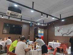 -粤盛海鲜平价店(洛溪食街店)