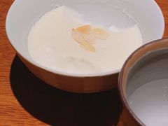 杏仁豆腐-山杏yama-katsu·吉列炸物