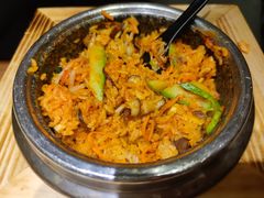 牛肉拌饭-明洞阿姨·韩式酱蟹烤肉·创意料理(三元桥店)