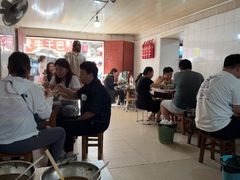 -正宗杨记普洱酸醋米线(总店)