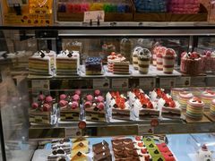 -巴黎贝甜(华堂新辰汇店)