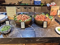 -广州万富希尔顿酒店·感趣自助餐厅·金秋蟹宴生蚝海鲜刺身