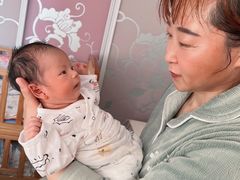 -秋歌护理·月嫂·育儿嫂(浦东医院店)