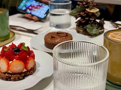 -潮一不贰·法式甜品·生日蛋糕·西式简餐(外滩店)