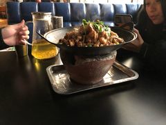 -西街夜油条·麻团包乌饭