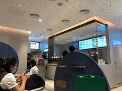 -喜茶(北京华贸购物中心店)