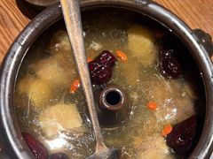 汽锅鸡-云海肴·汽锅鸡·云南代表菜(天山百盛优客店)