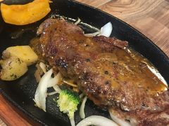 -玛格萝妮(汇智国际商业中心店)
