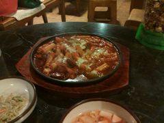 奶酪海鲜炒米条-包装马车·韩国料理·포장마차