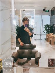 -罗亚帝造型·烫发染发