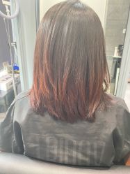 -FRIDAY星期五专业美发沙龙