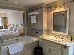 -平湖九龙山庄园圣马可酒店