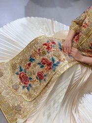 -艾米丽婚纱礼服