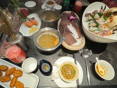 -海上明月海鲜火锅 鲜切牛肉