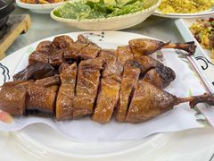 -土砂锅生态山庄·非遗砂锅雅鱼