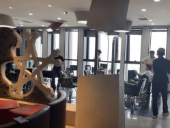 -TOP HAIR SALON