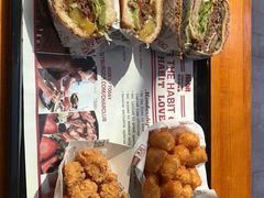 -The Habit Burger Grill 哈比特汉堡(复兴soho店)
