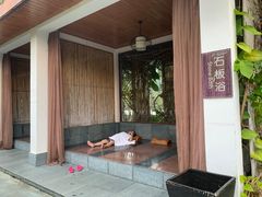 -水底山庄园温泉