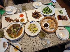 -一江春水·杭帮臻宴(三台山店)