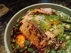 -臻老板牛肉面(光华路SOHO店)