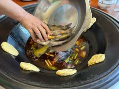 -忆乡情铁锅炖鱼饭店(延庆店)