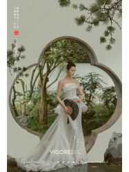 -雪中彩影婚纱摄影·微光艺术中心