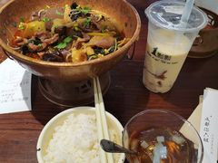 -成都你六姐·牛肉冒菜(城市集市合生汇店)