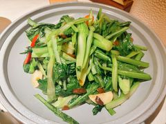 -耶里夏丽·新疆菜(南丹东路店)