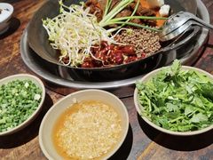 -四小区火锅·巷子里的重庆火锅(花照壁店)