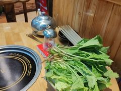 -苗阿哥酸汤牛肉火锅(体育场店)