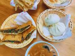 -方中山胡辣汤(成都首店)