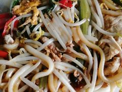 桂林特色炒米粉-牛八宝桂林米粉(八里庄店)