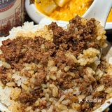 在北京！！我可太喜欢这碗12r的卤肉饭了！！！