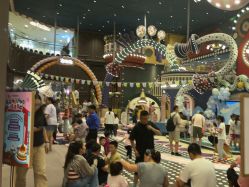 -MELAND CLUB•花园城堡主题亲子乐园•派对•餐厅(广州乐峰广场旗舰店)