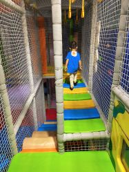 -太空学院儿童娱教乐园(中华广场店)