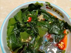 -灵芝妹子海鲜米线(劳动公园店)