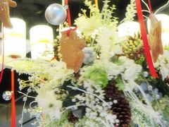 天花板的吊灯-早安巴黎(四季坊店)