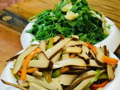 -杨记清芳牛肉拉面(京广路店)