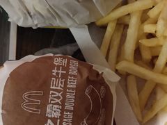 缤纷麦炫酷，不素之霸套餐，巨无霸。。。-麦当劳(龙财富广场店)