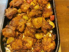 -老东镇啤酒屋海鲜加工·蒸汽海鲜·海鲜烧烤(台东店)