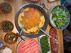 -贵厨酸汤牛肉(小十字店)