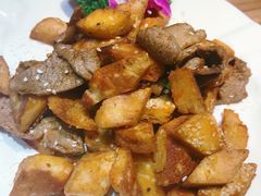 馕炒肉-品回味清真西北楼(宁波首店)