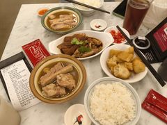 -黄亚细肉骨茶(仰光路店)