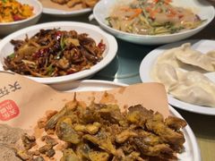 -关东小磨东北菜(上海长风大悦城店)